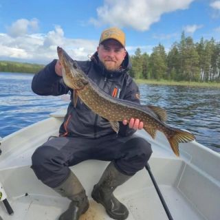 Jsi taky mezi našimi spokojenými zákazníky? 🎣 Ručně dělané nástrahy JV Baits dělají radost v Česku, i zahraničí. Pošli nám...